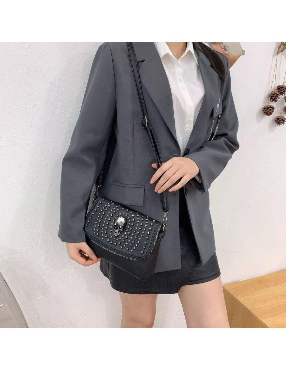 Bolsa crossbody Skullgirl de cuero para mujer