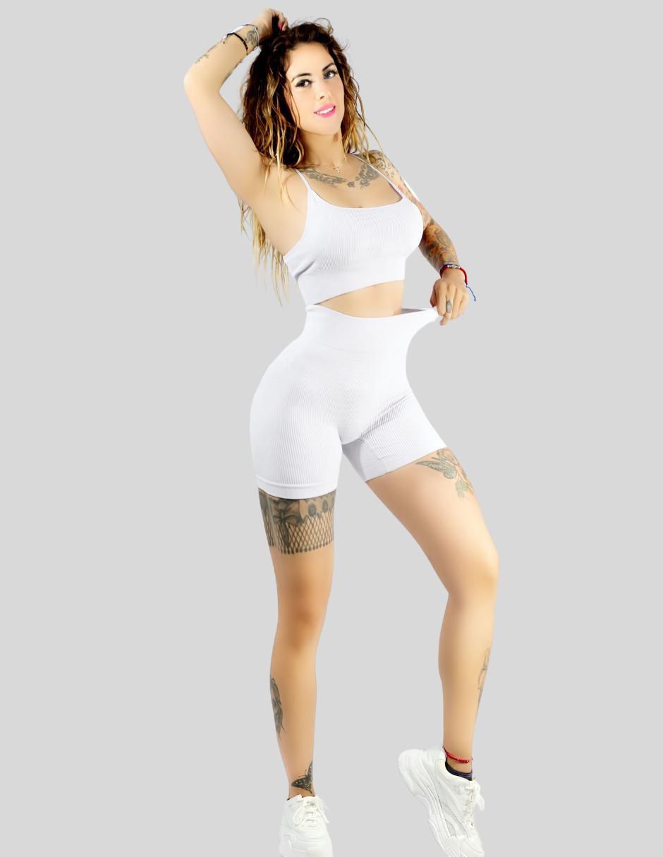 Conjunto deportivo para mujer