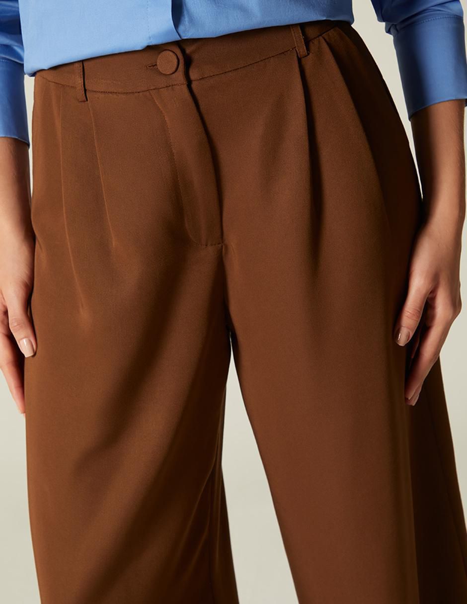 Pantalón amplio para mujer 3