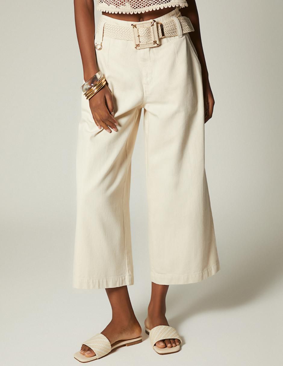 Pantalón capri amplio para mujer Pantalón capri amplio para mujer