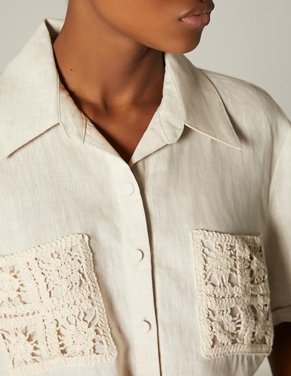 Top cuello camisero