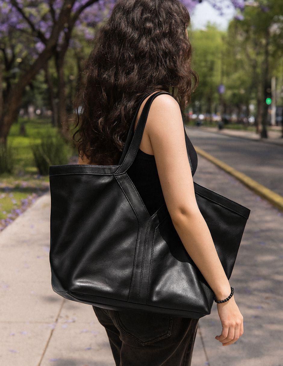 Bolsa tote Maxi Totem de cuero para mujer 10