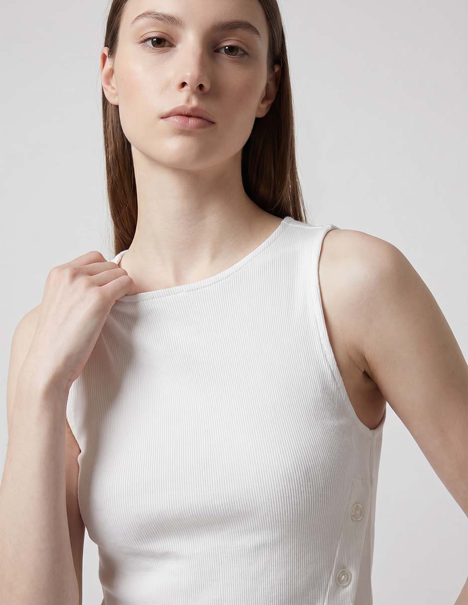 Top cuello regular tirante clásico 3
