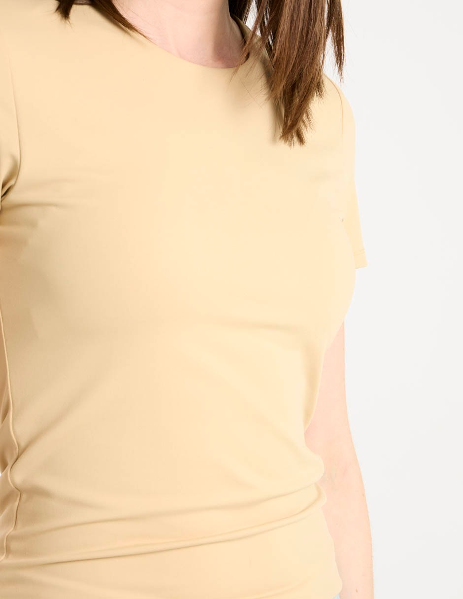 Playera manga corta cuello redondo mujer 2