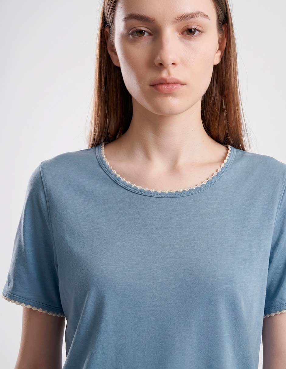 Playera manga corta cuello redondo para mujer 3