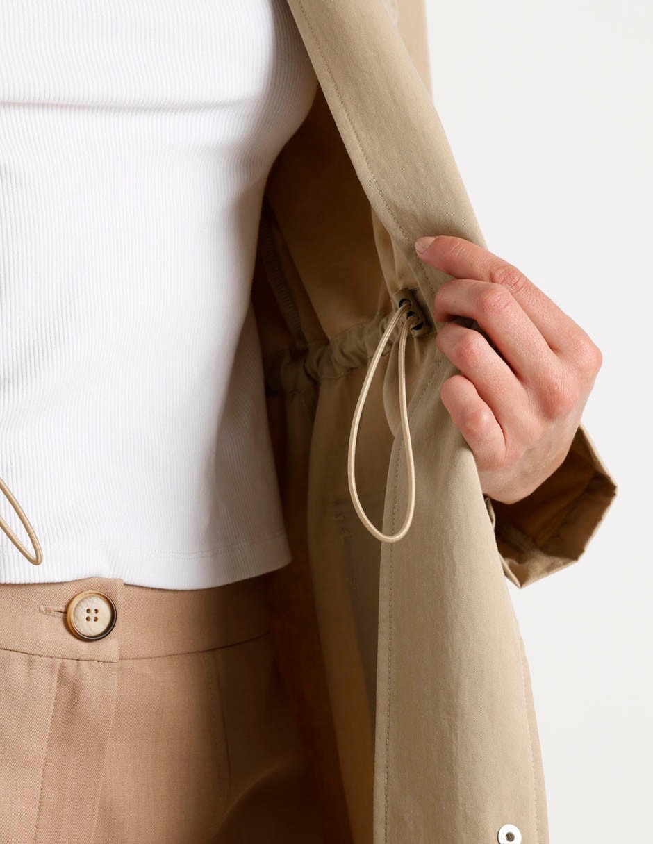 Gabardina con capucha Petite Studio para mujer 15