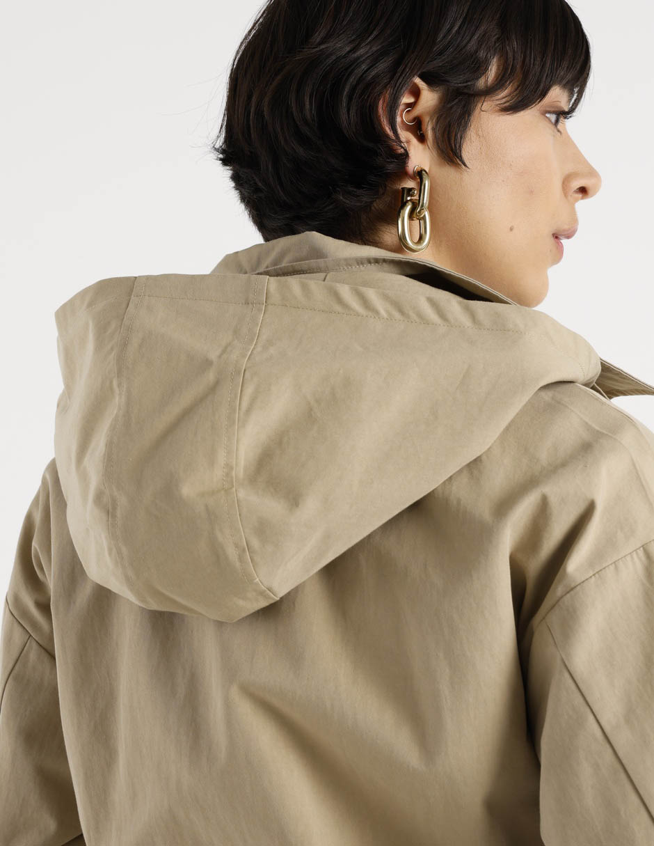Gabardina con capucha Petite Studio para mujer 16