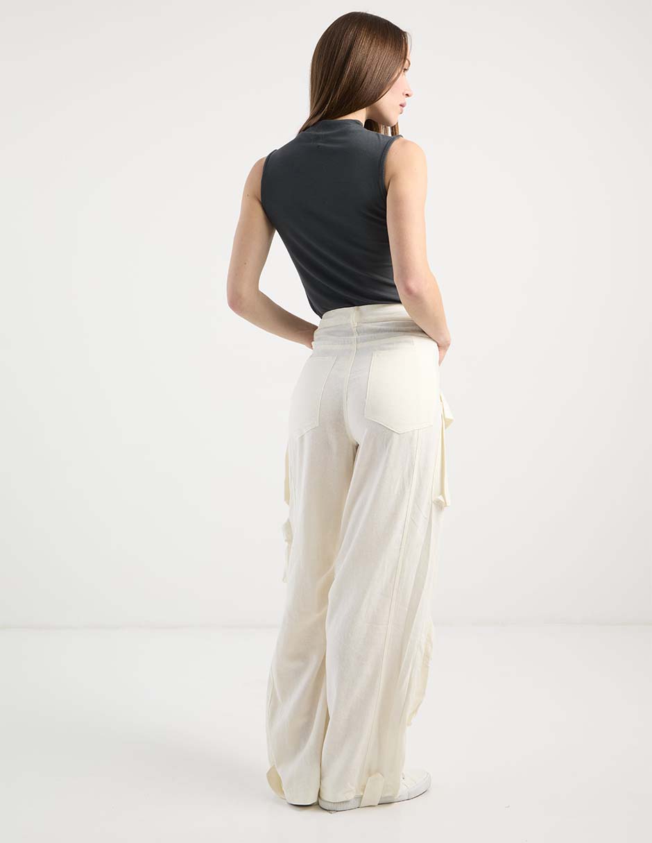 Pantalón cargo relaxed para mujer 6