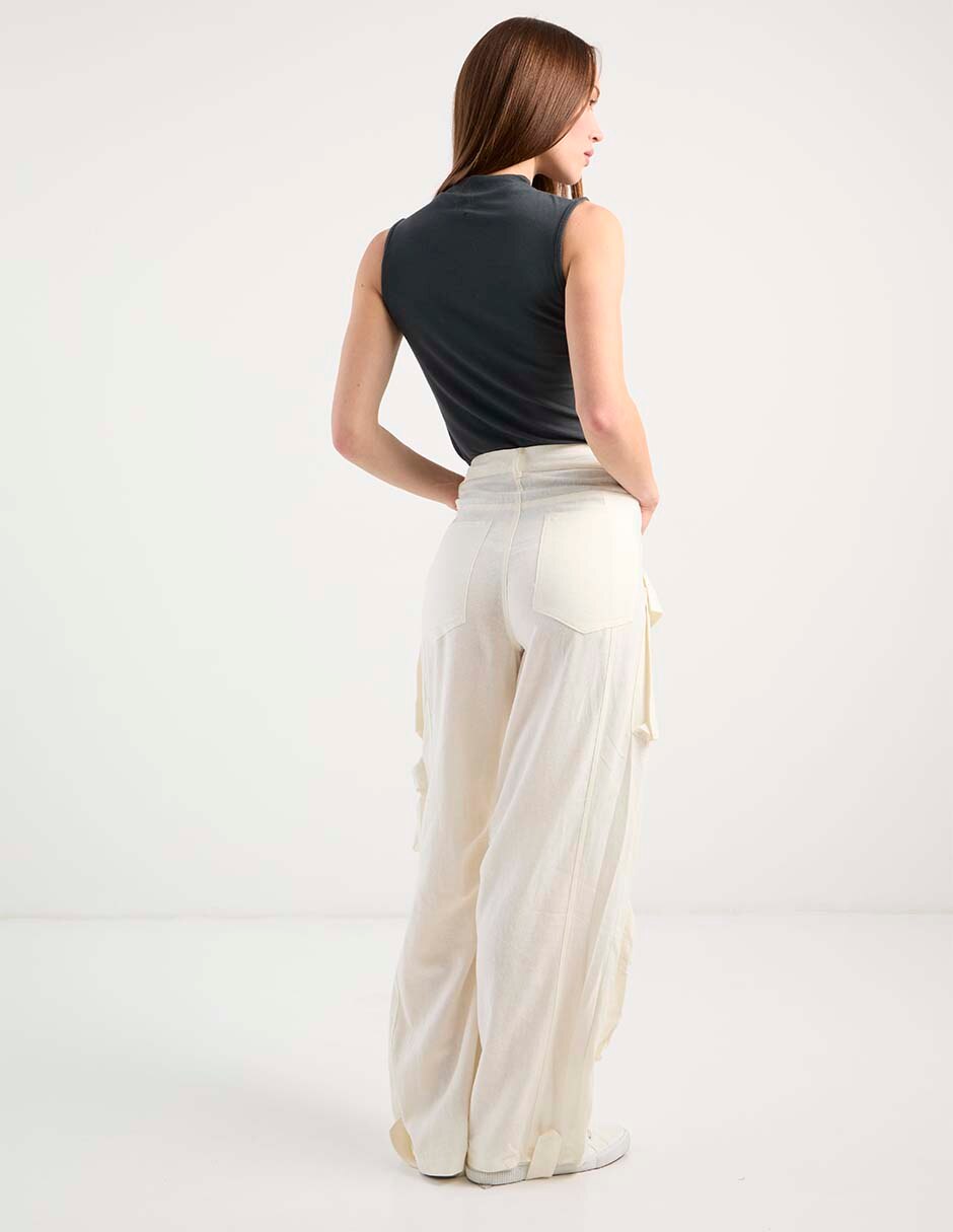 Pantalón cargo relaxed para mujer 6