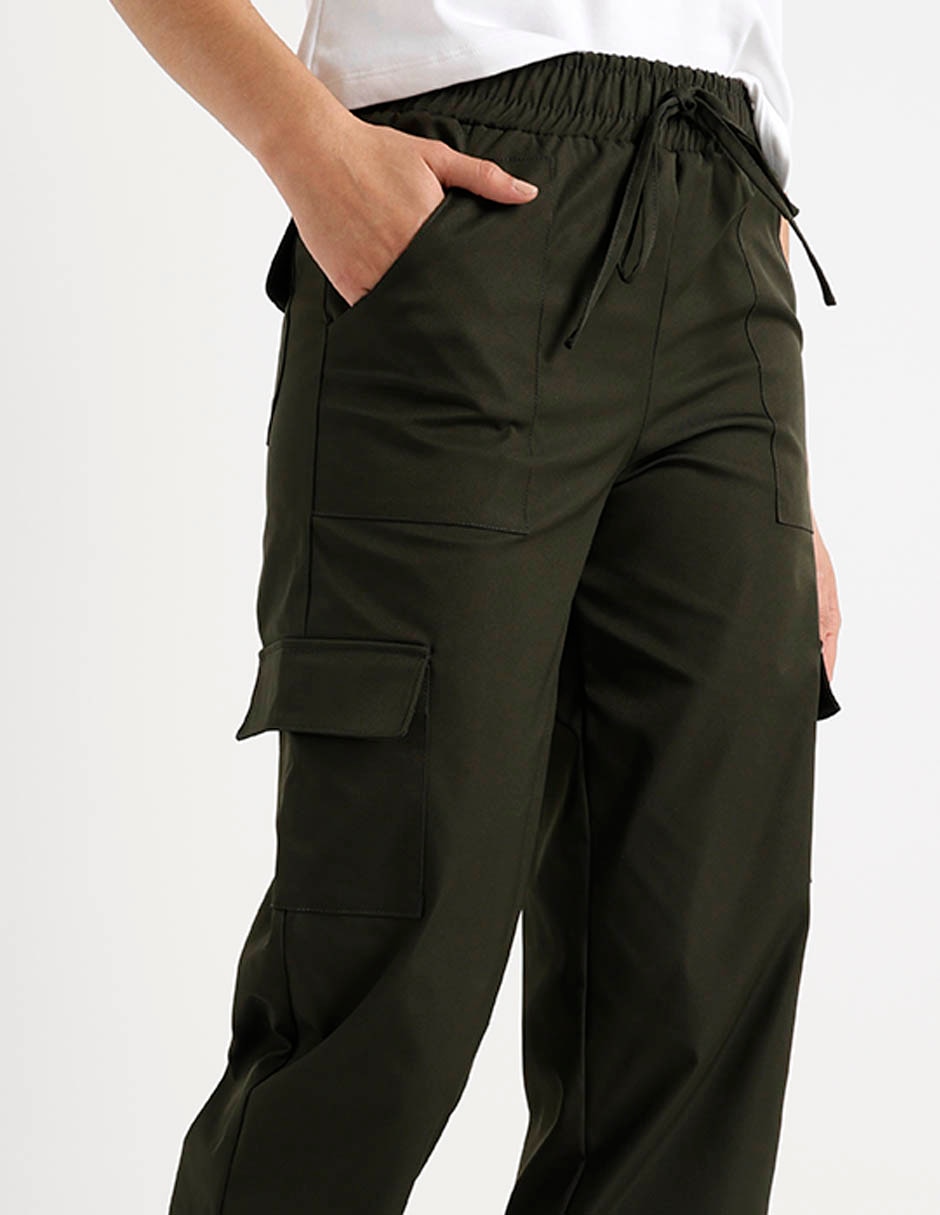 Pantalón capri straight para mujer 9