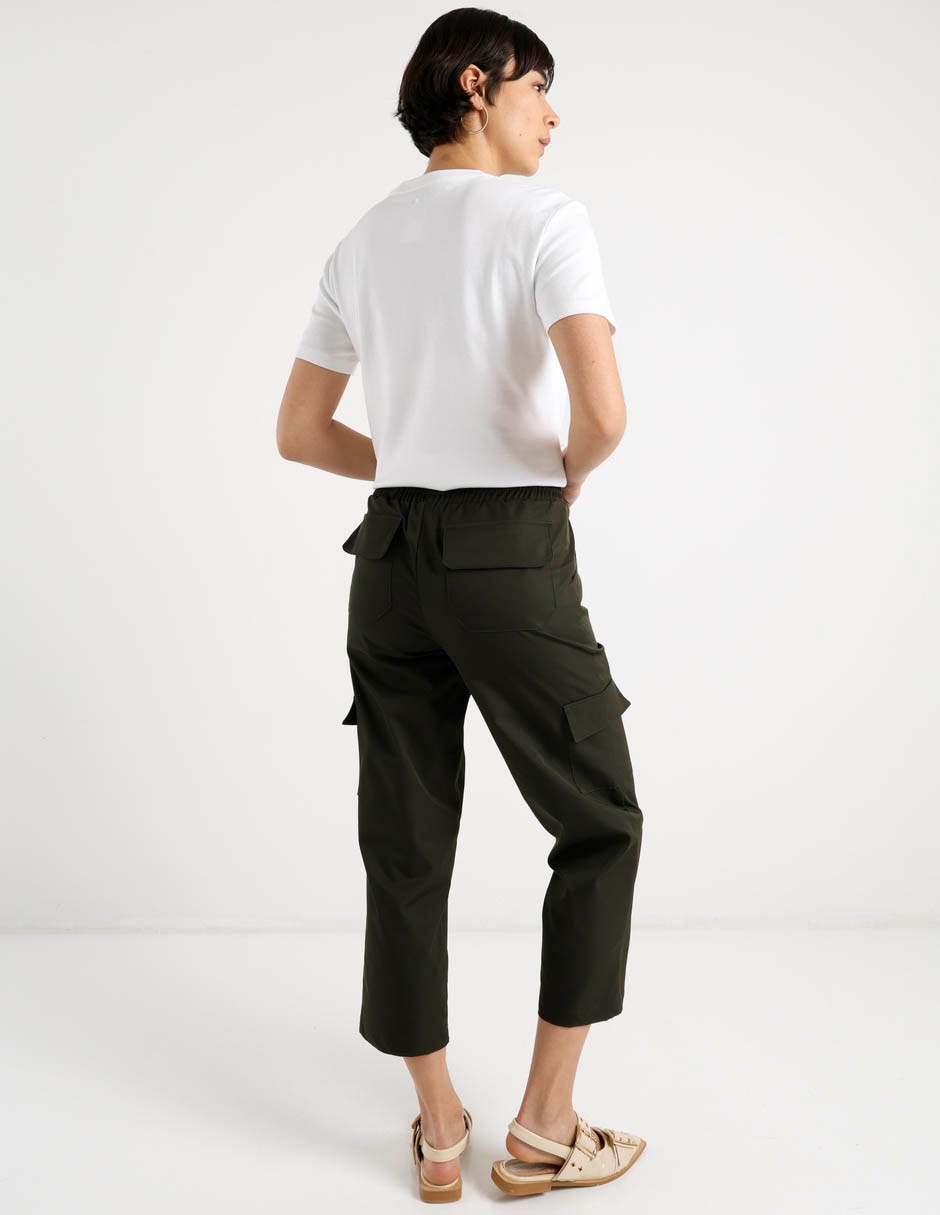 Pantalón capri straight para mujer 11