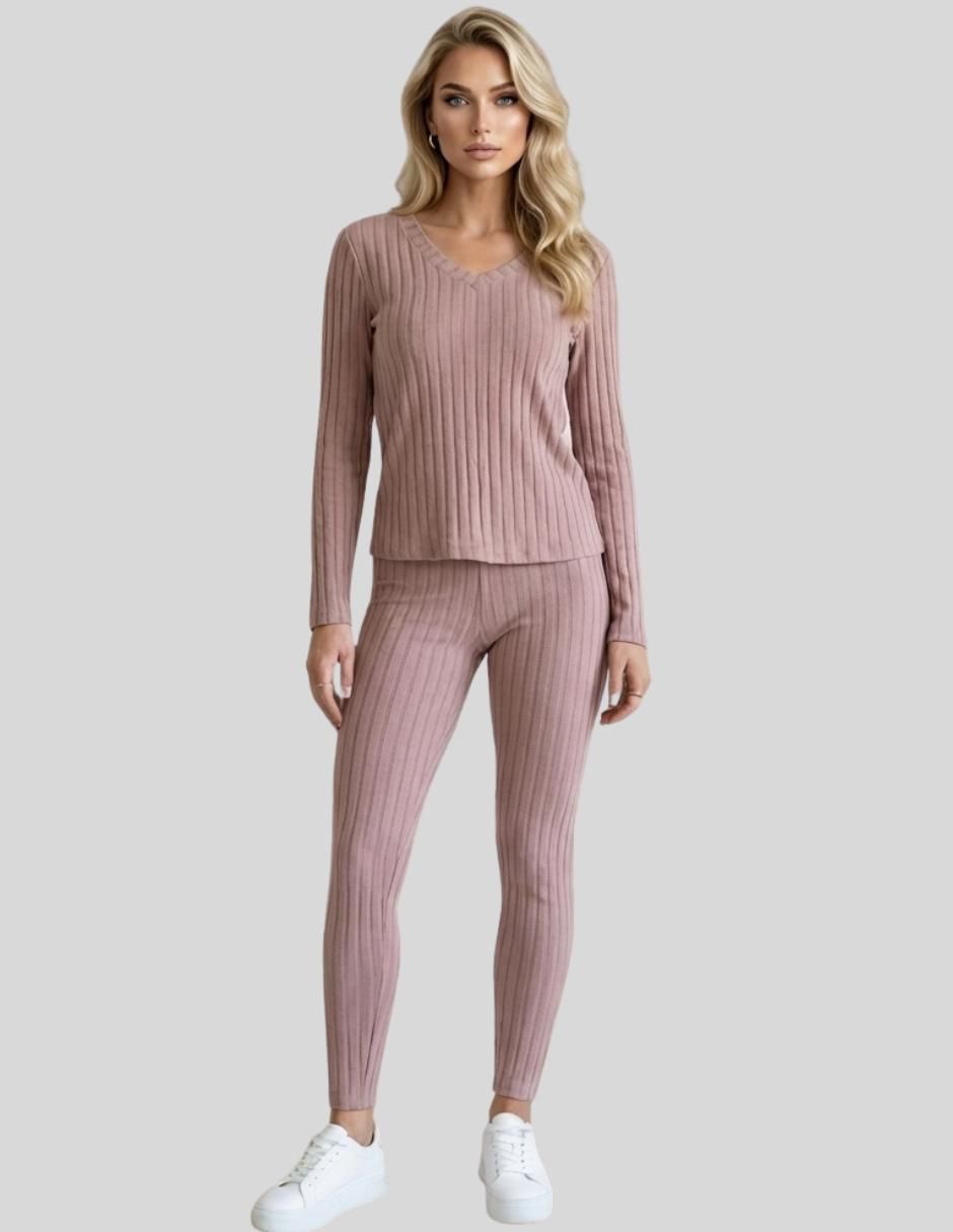 Conjunto para mujer Conjunto para mujer
