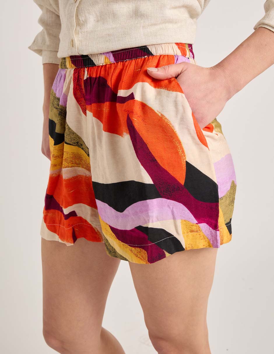 Short sin pinzas mujer 3