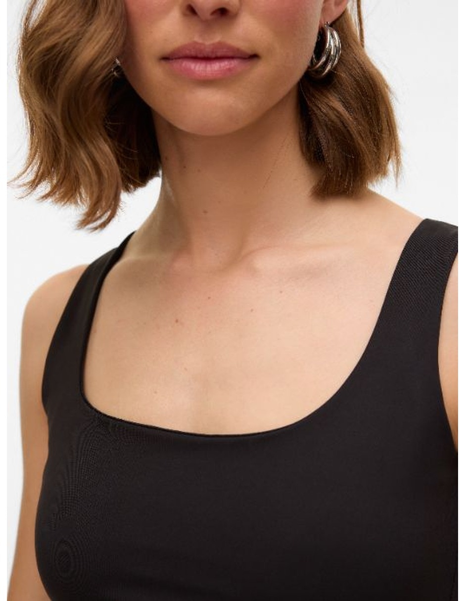 Playera cuello cuadrado para mujer 2