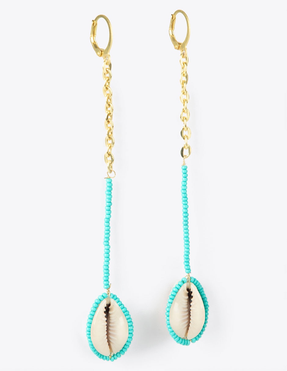 Aretes de concha con acabado mate Aretes de concha con acabado mate