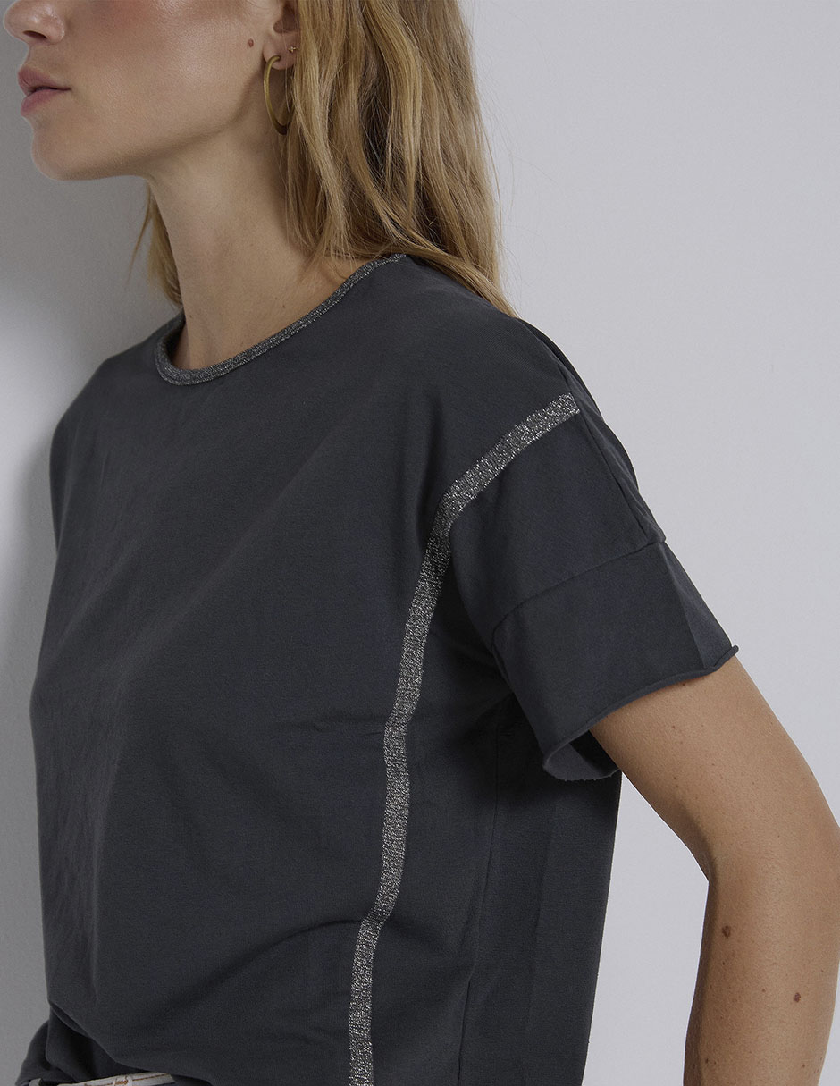 Playera manga corta cuello redondo para mujer 5