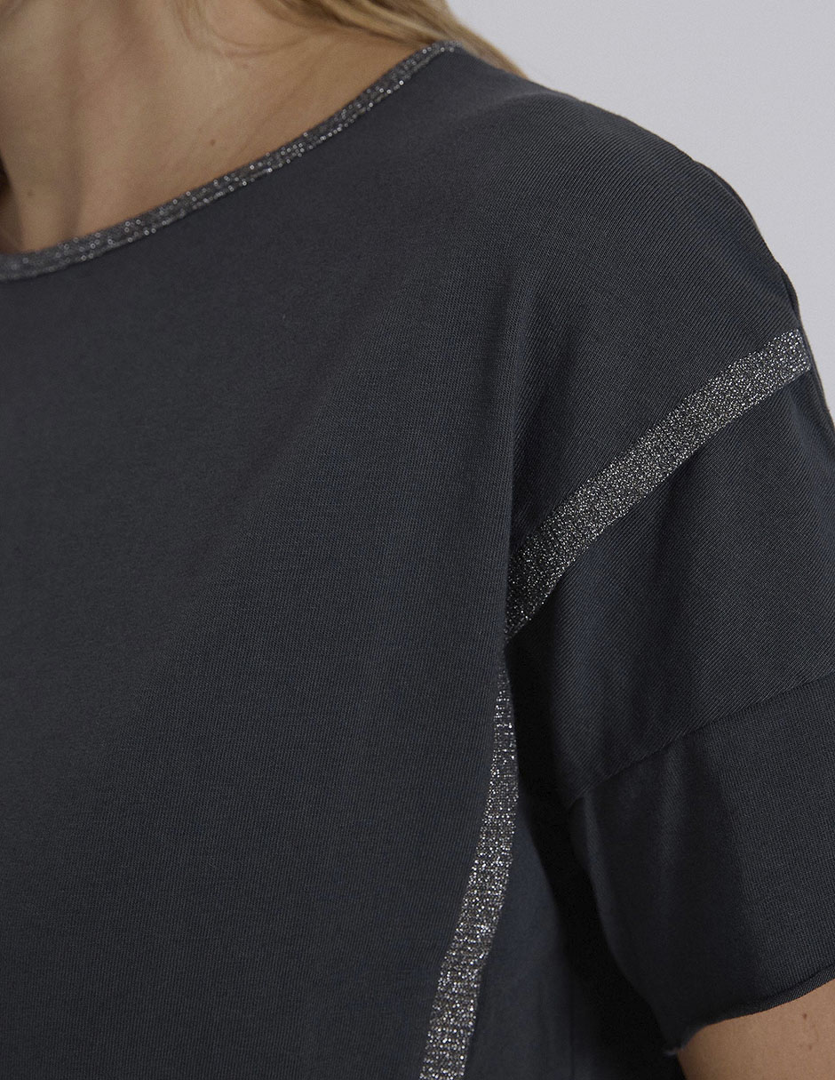 Playera manga corta cuello redondo para mujer 7