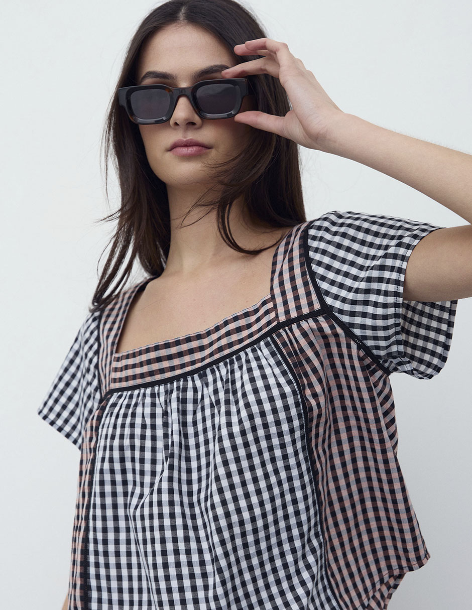 Blusa manga corta para mujer 7