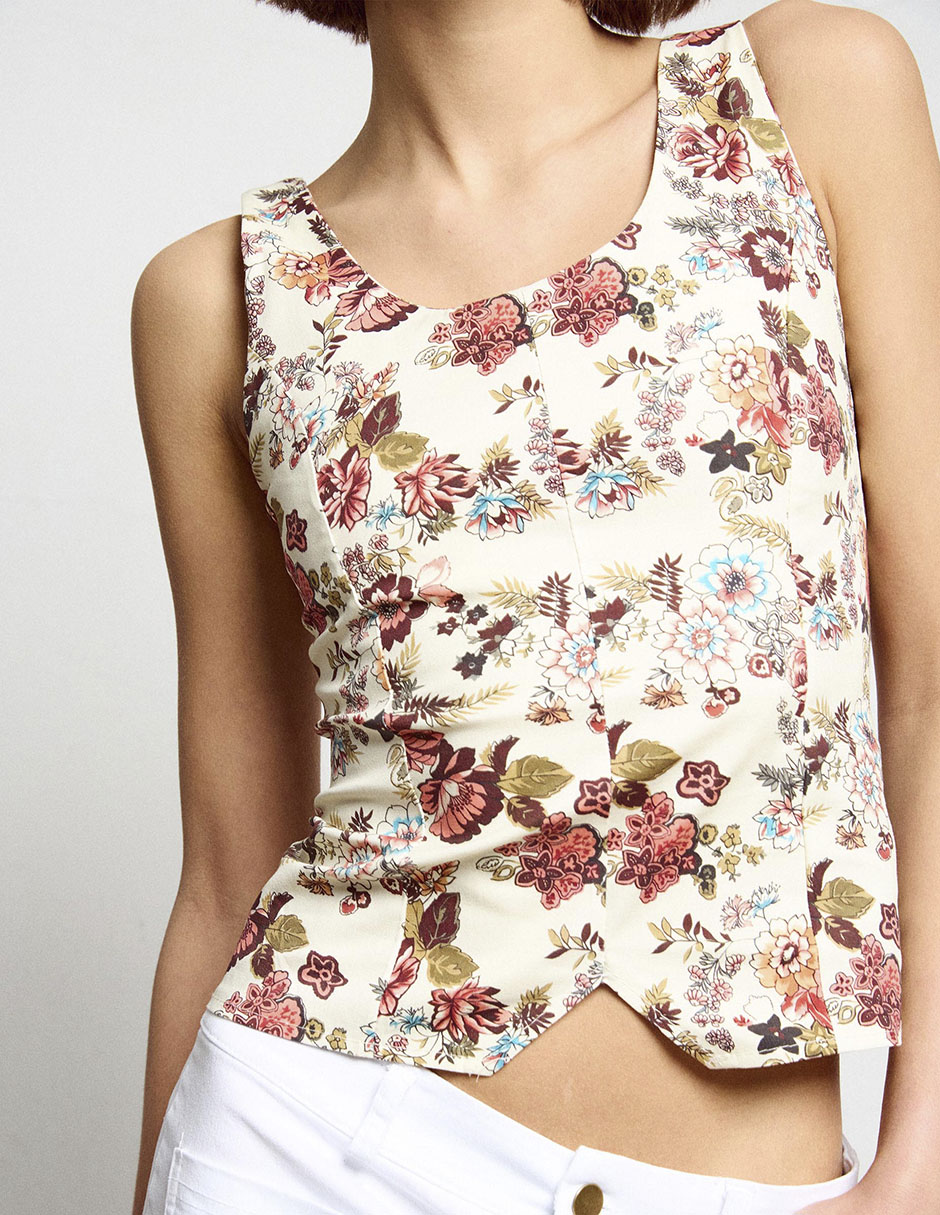 Top cuello redondo tirante delgado Top cuello redondo tirante delgado
