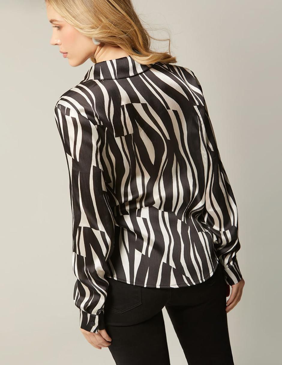 Blusa animal in black manga larga para mujer