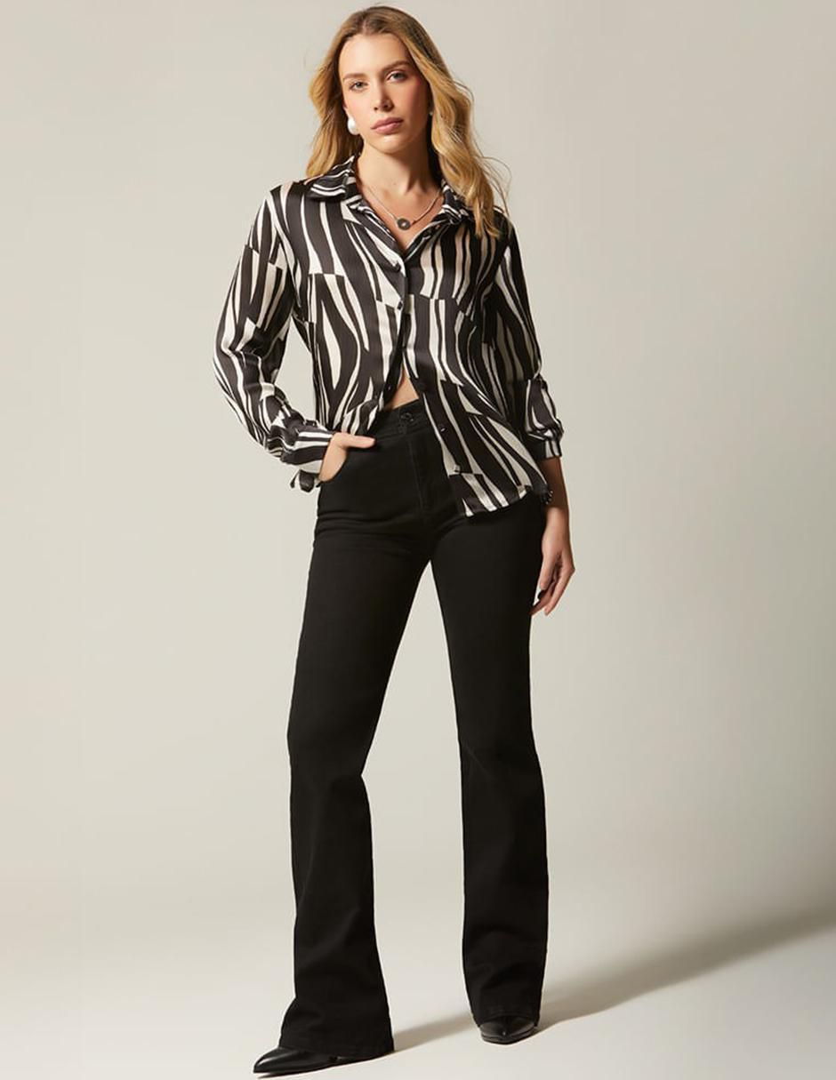 Blusa animal in black manga larga para mujer