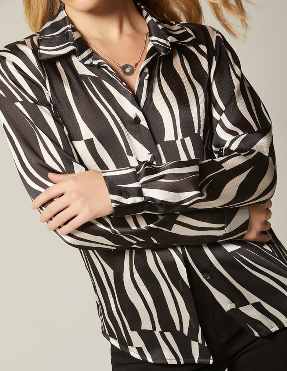 Blusa animal in black manga larga para mujer