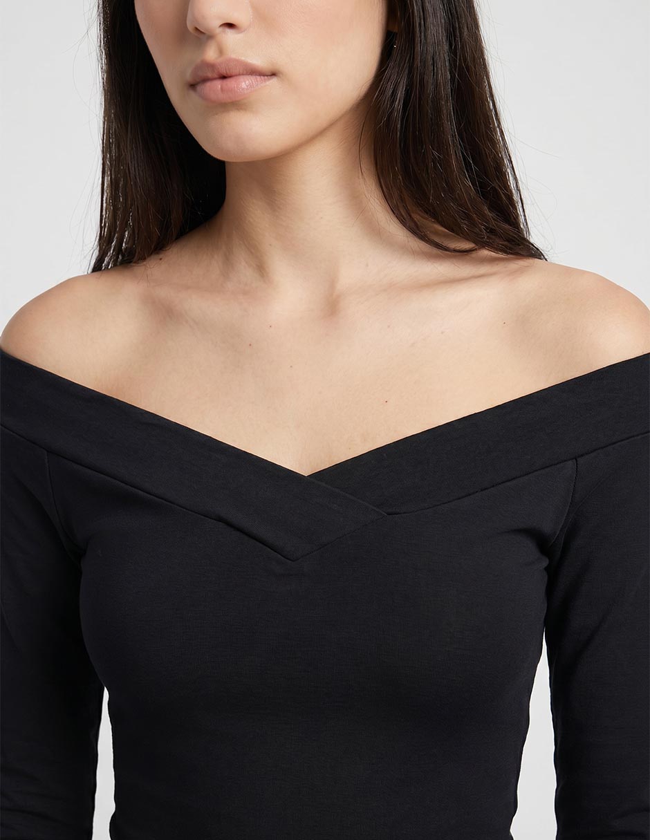 Playera manga larga cuello v para mujer 3
