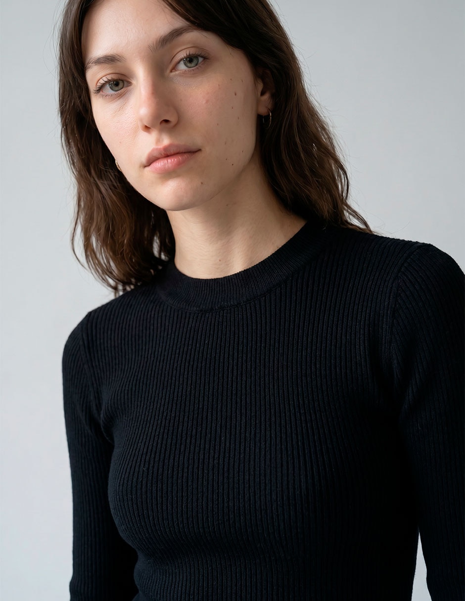 Suéter cuello redondo para mujer 3