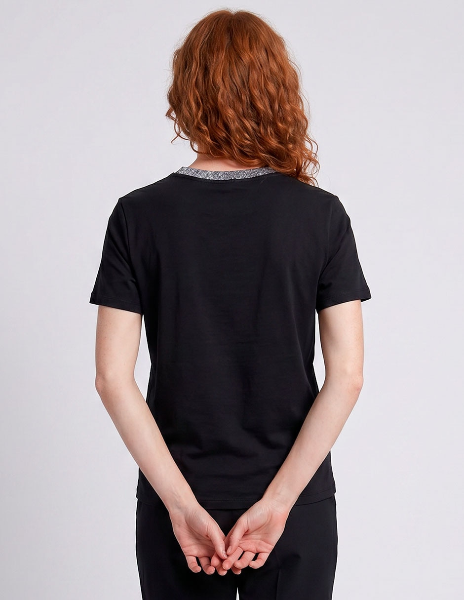 Playera manga corta cuello redondo para mujer 2