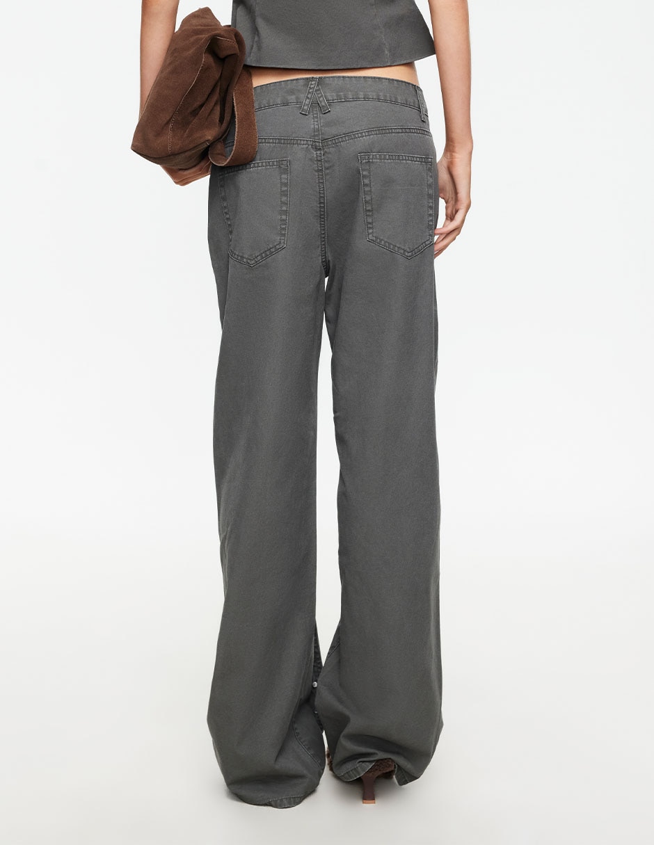 Pantalón amplio para mujer 4