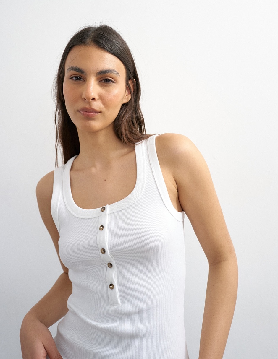 Top cuello redondo escote redondo tirante ancho Top cuello redondo escote redondo tirante ancho