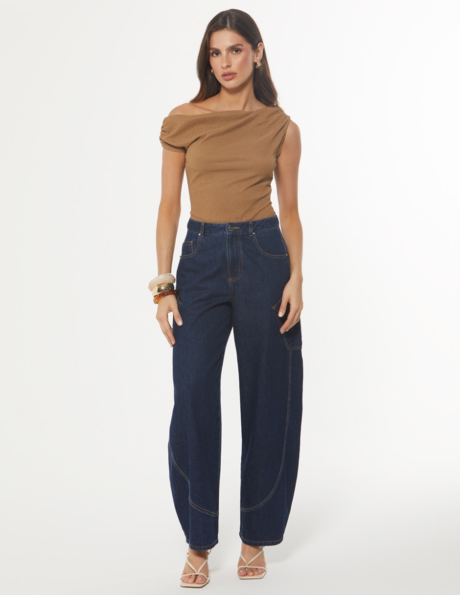 Jeans cargo barrel para mujer 3