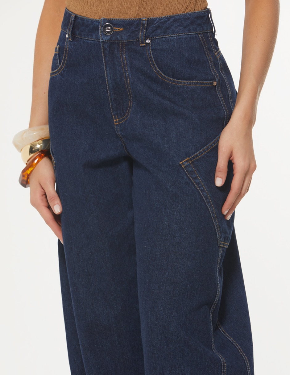 Jeans cargo barrel para mujer 4