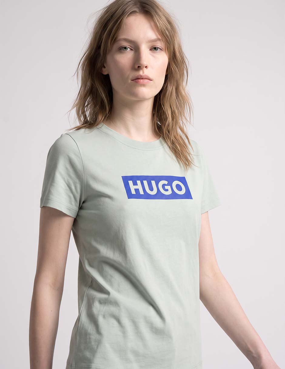 Playera manga corta cuello redondo para mujer