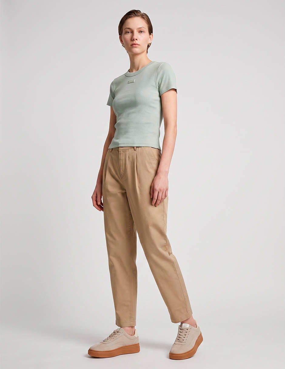 Playera manga corta cuello redondo para mujer 3
