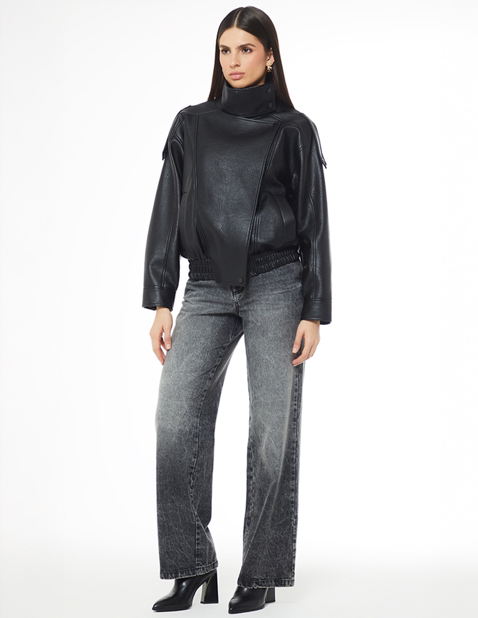Chamarra impermeable para mujer 4