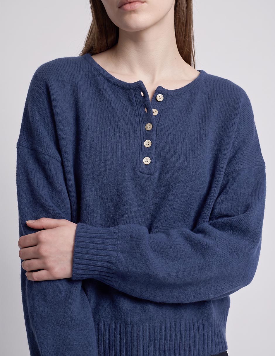 Suéter cuello redondo para mujer