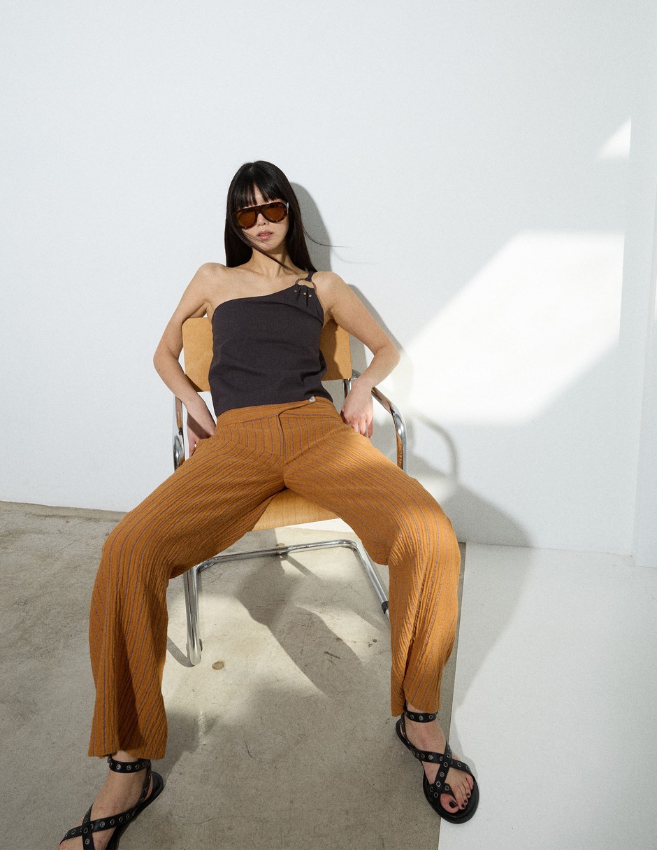 Pantalón regular amplio para mujer 3