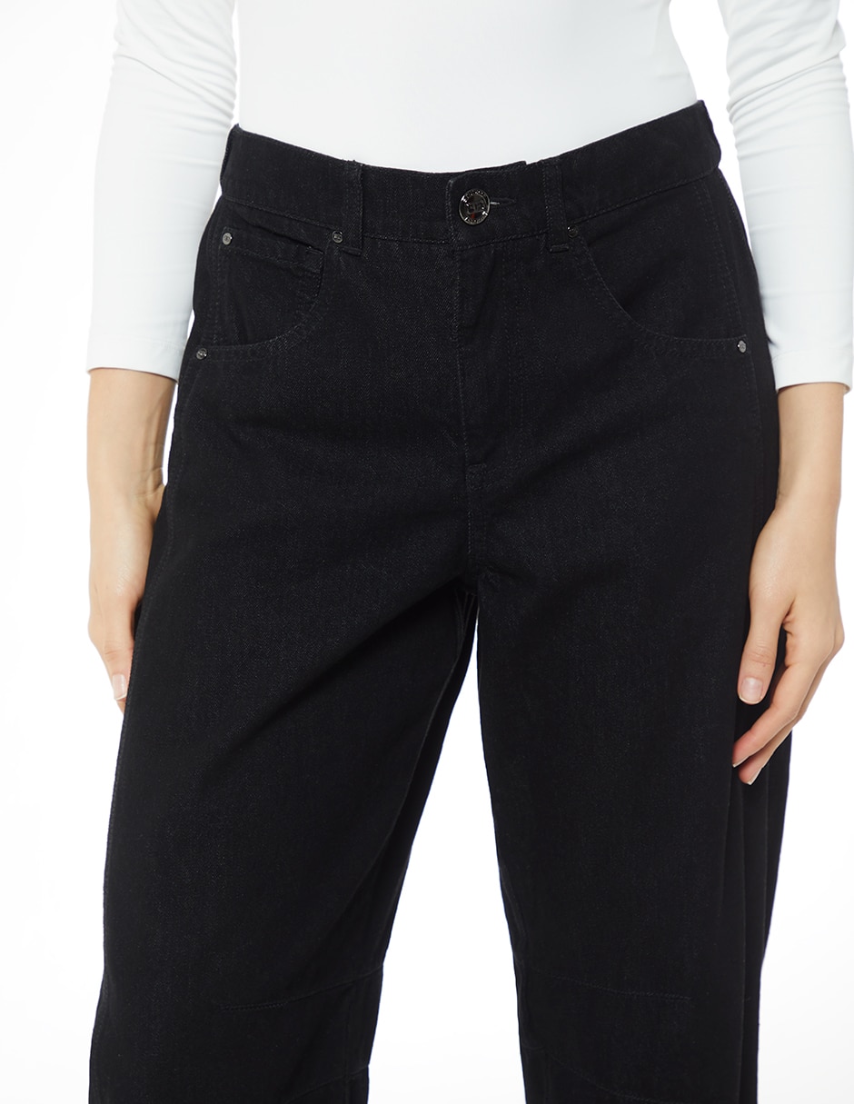 Jeans relaxed barrel para mujer 3