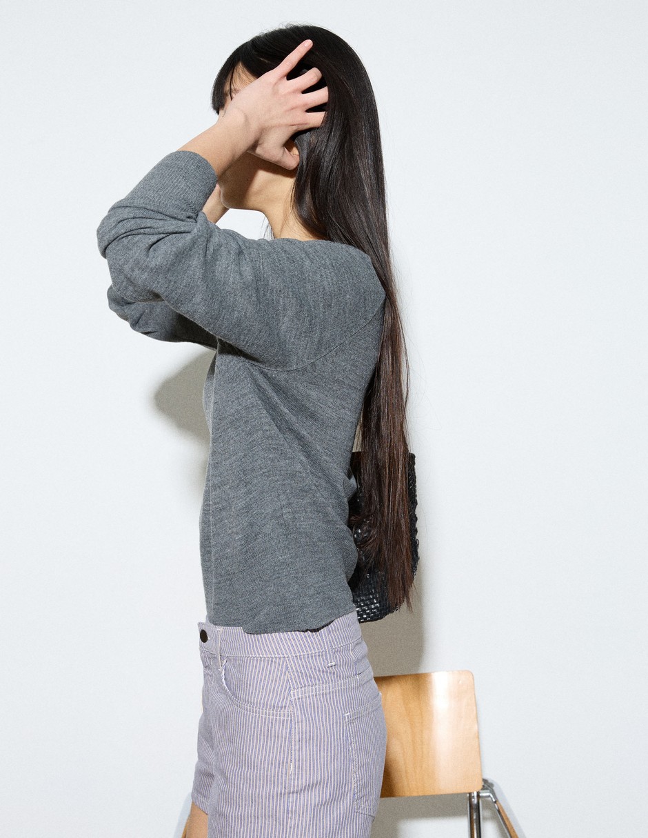 Suéter cuello redondo para mujer 6