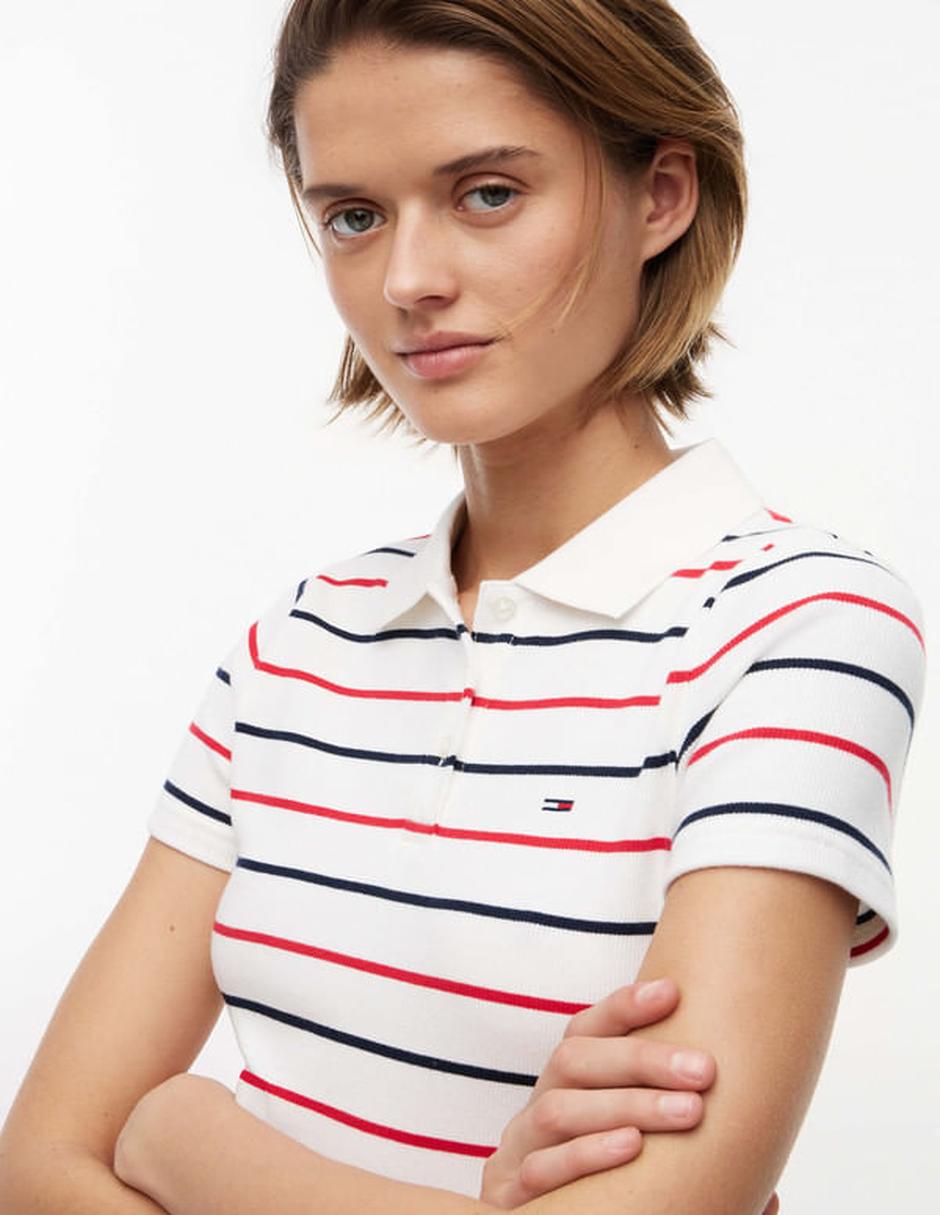 Playera tipo polo para mujer