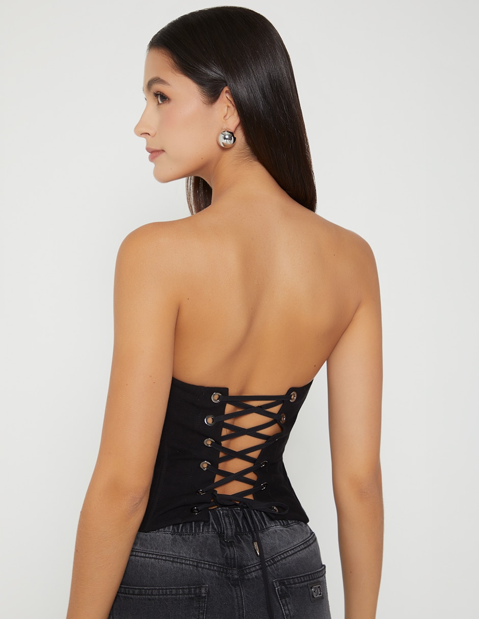 Top con escote corazón 3