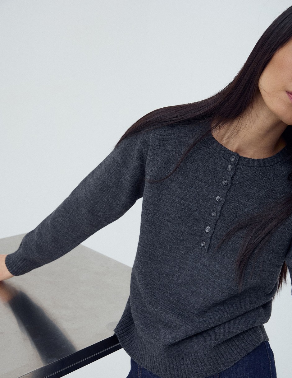 Suéter cuello redondo para mujer 2