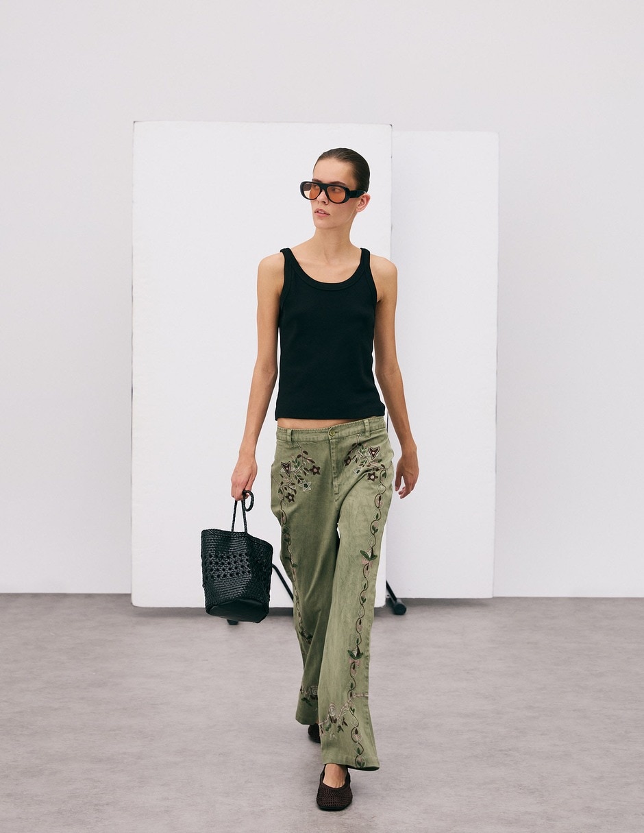 Pantalón slim para mujer 3