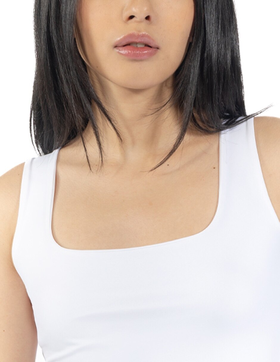 Playera tank manga cuello Cuadrado para mujer 5