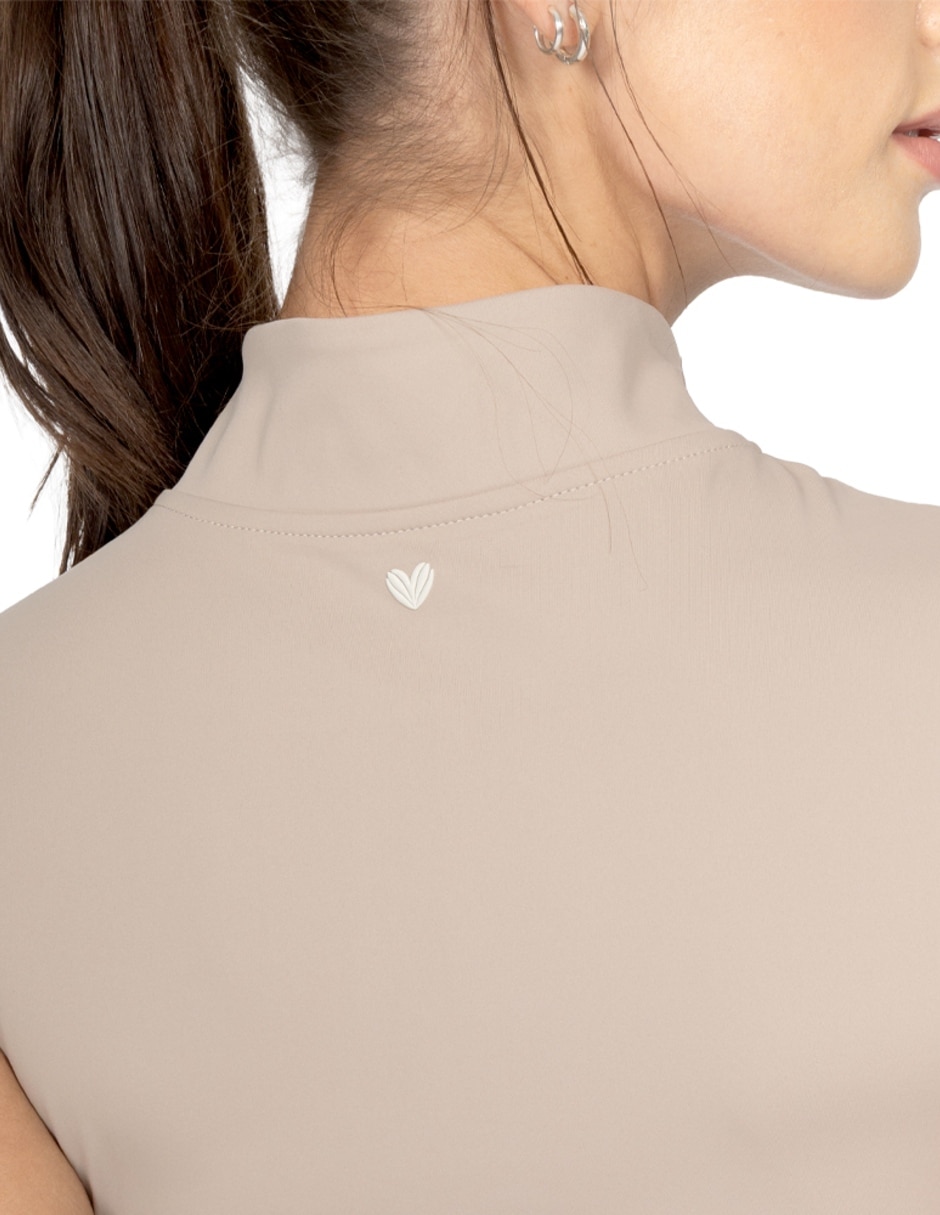Playera tank manga cuello Con cierre para mujer 5